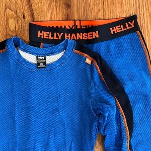 Outstanding warm Helly Hansen base layer - size 8